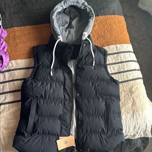NWT Black Puffer Vest with Gray Hood